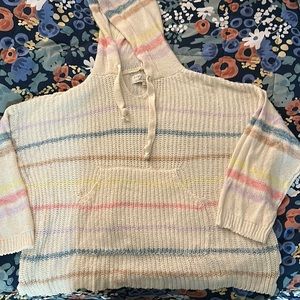Vintage Havana loose fitting hooded sweater.